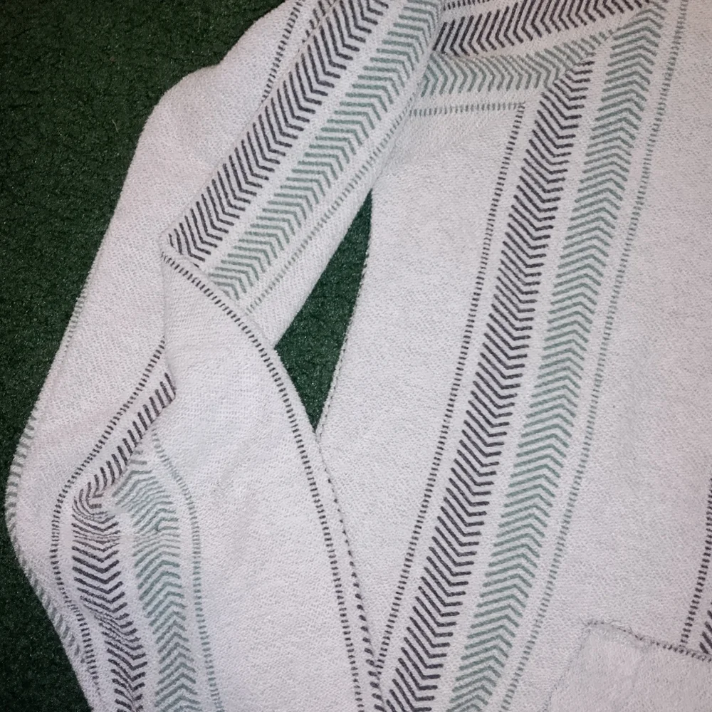 Boho Vibes Brooklyn Co Gray With Black and Green Stripes Hoodie Medium - Picture 2 of 4